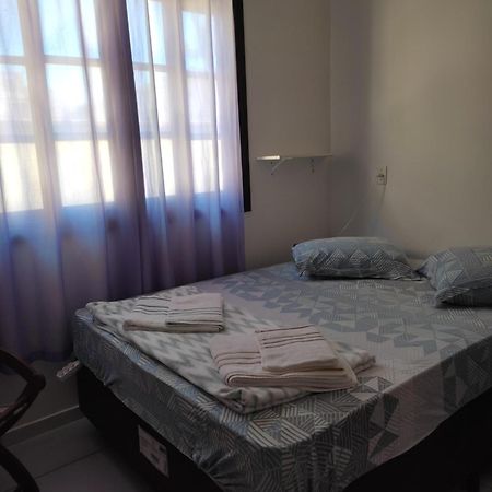 Um Quarto Em Casa Agradavel Pereque Exterior foto