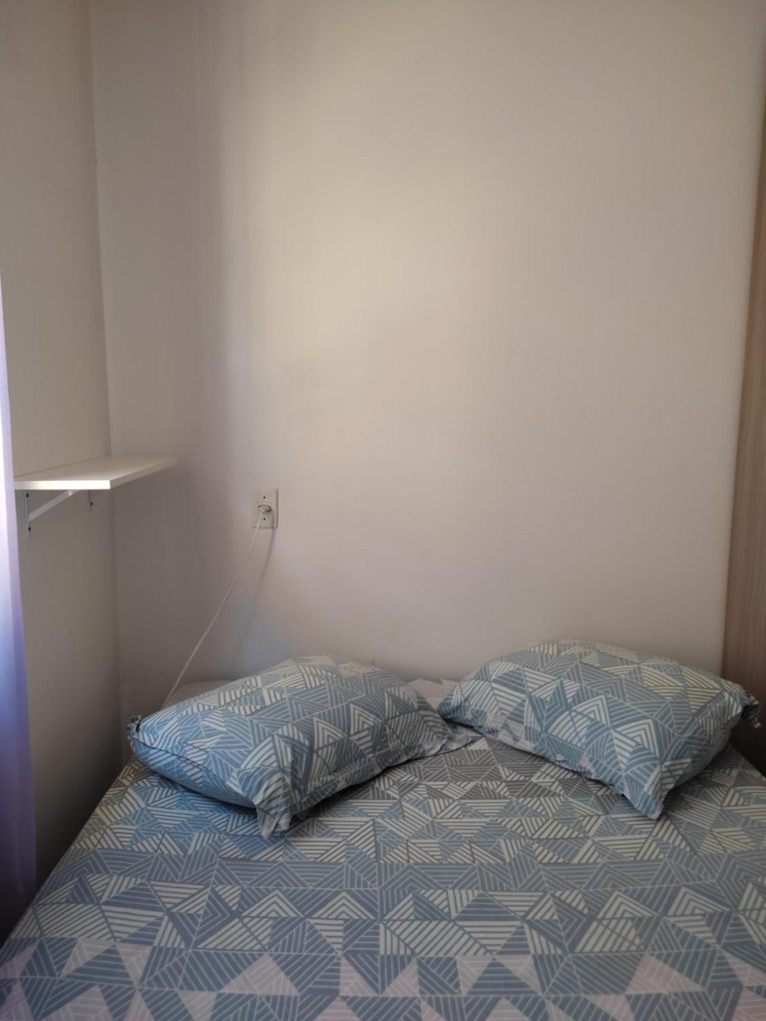 Um Quarto Em Casa Agradavel Pereque Exterior foto